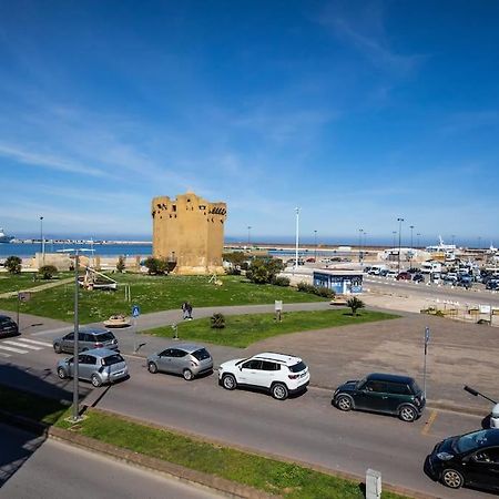 Apartmán Ad Un Passo Dal Molo Porto Torres Exteriér fotografie